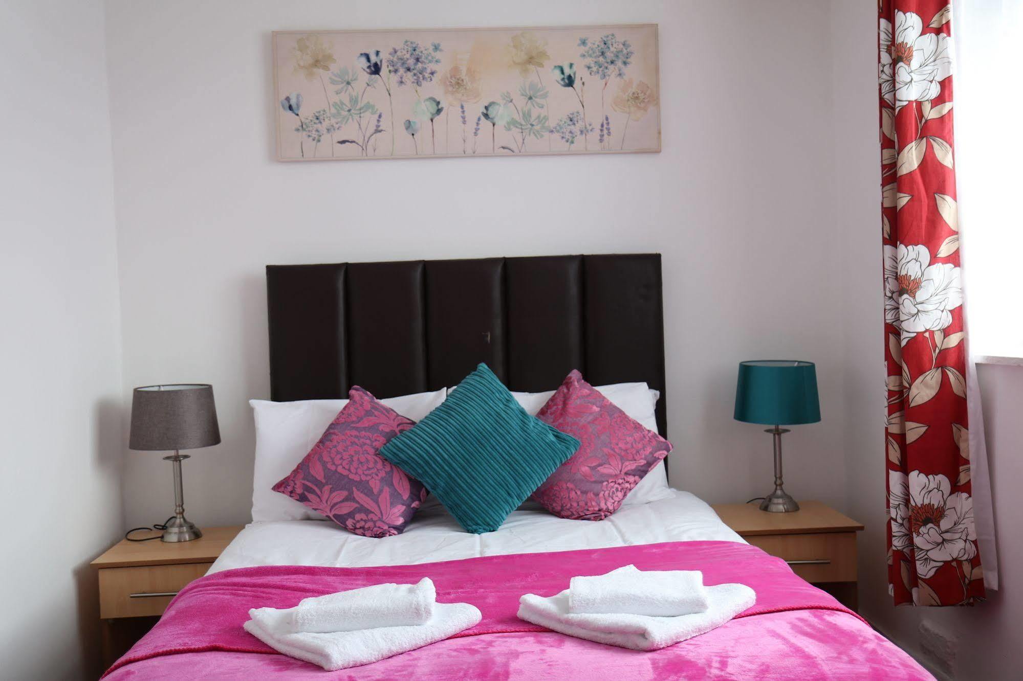 Metro House Star Accommodation London Exterior foto